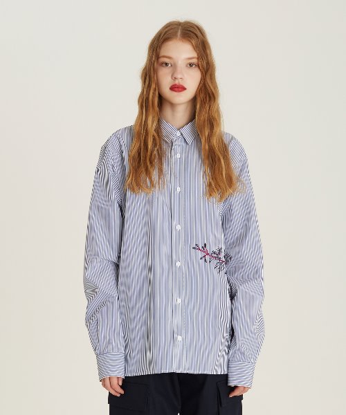 [균일가] Flower Embroidery Stripe Shirts (BL)